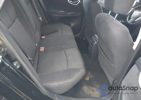 2015 Nissan Sentra Sr z USA, uszkodzony, nr VIN 3N1AB7AP3FY292621